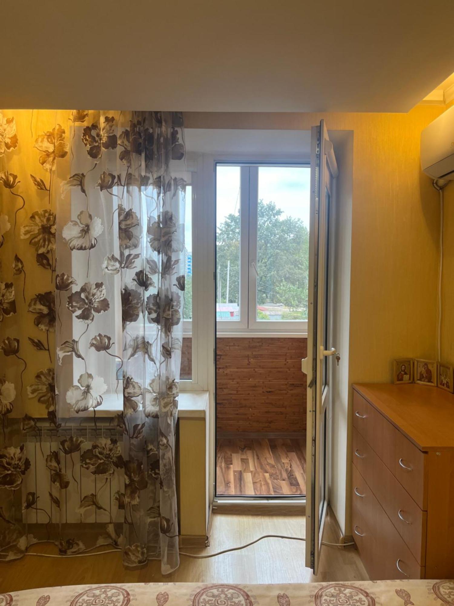 Апартаменти Біля Софіївки Uman Exterior photo